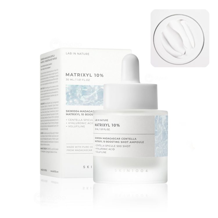 Skin1004 Madagascar Centella Matrixyl 10 Boosting Shot Ampoule 30ml – серум со 10% Matrixyl, хијалуронска киселина и Volufiline за пополнување брчки, хидратација и подобрување на еластичноста на кожата. Skin1004 Madagascar Centella Matrixyl 10 Boosting Shot Ampoule 30ml – serum with 10% Matrixyl, hyaluronic acid, and Volufiline for wrinkle filling, hydration, and improved skin elasticity.